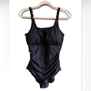 Women’s Black One-Piece Swimsuit Size XL